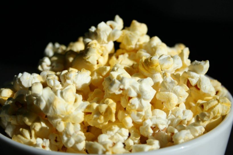 Kino i popcorn - Co można robić w Czechach zimą
